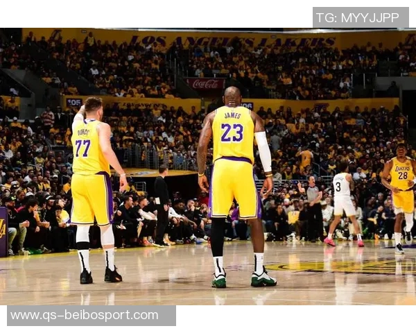 东契奇单节狂砍20分追平历史传奇成就并列第4位